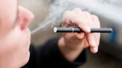 لماذا تحظر أستراليا السجائر الإلكترونية من بداية العام القادم؟
