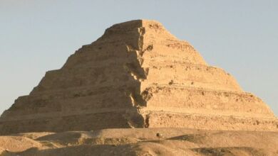 غواص في بحر الحضارة المصرية القديمة هرم زوسر "pdf" هرم سقارة من الداخل لماذا سمي هرم سقارة بالهرم المدرج