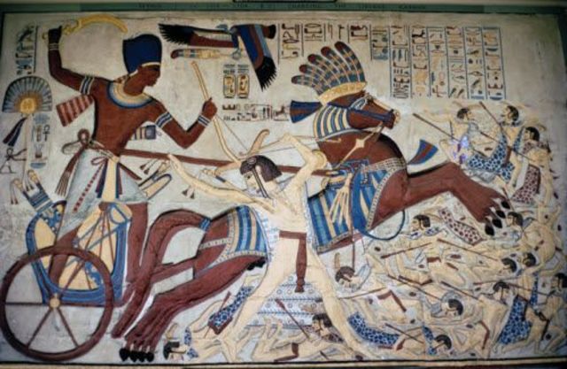 غواص في بحر الحضارة المصرية القديمة الأسرة الثالثة عشر 