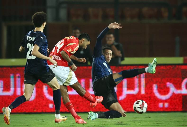 الأهلي ضد سيراميكا كليوباترا.. بث مباشر في الدوري المصري