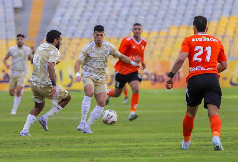 الأهلي وفاركو.. بث مباشر في الجولة الأخيرة من الدوري المصري