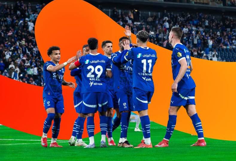 الهلال ضد الرائد.. بث مباشر في دوري روشن